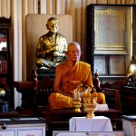 gruseliger Wachsmönch