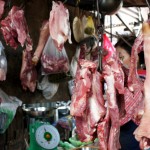 Fleischauslage auf dem Russenmarkt