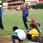 Cameron Highlands Schüler üben Weitsprung